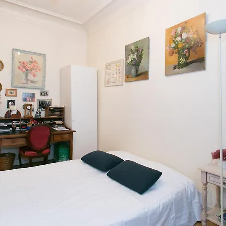 Typical Familial Apartment-champs Elysees By Weekome Paris