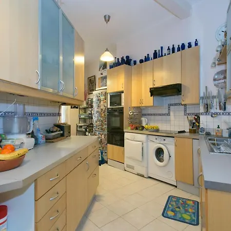 Typical Familial Apartment-champs Elysees By Weekome * Paris